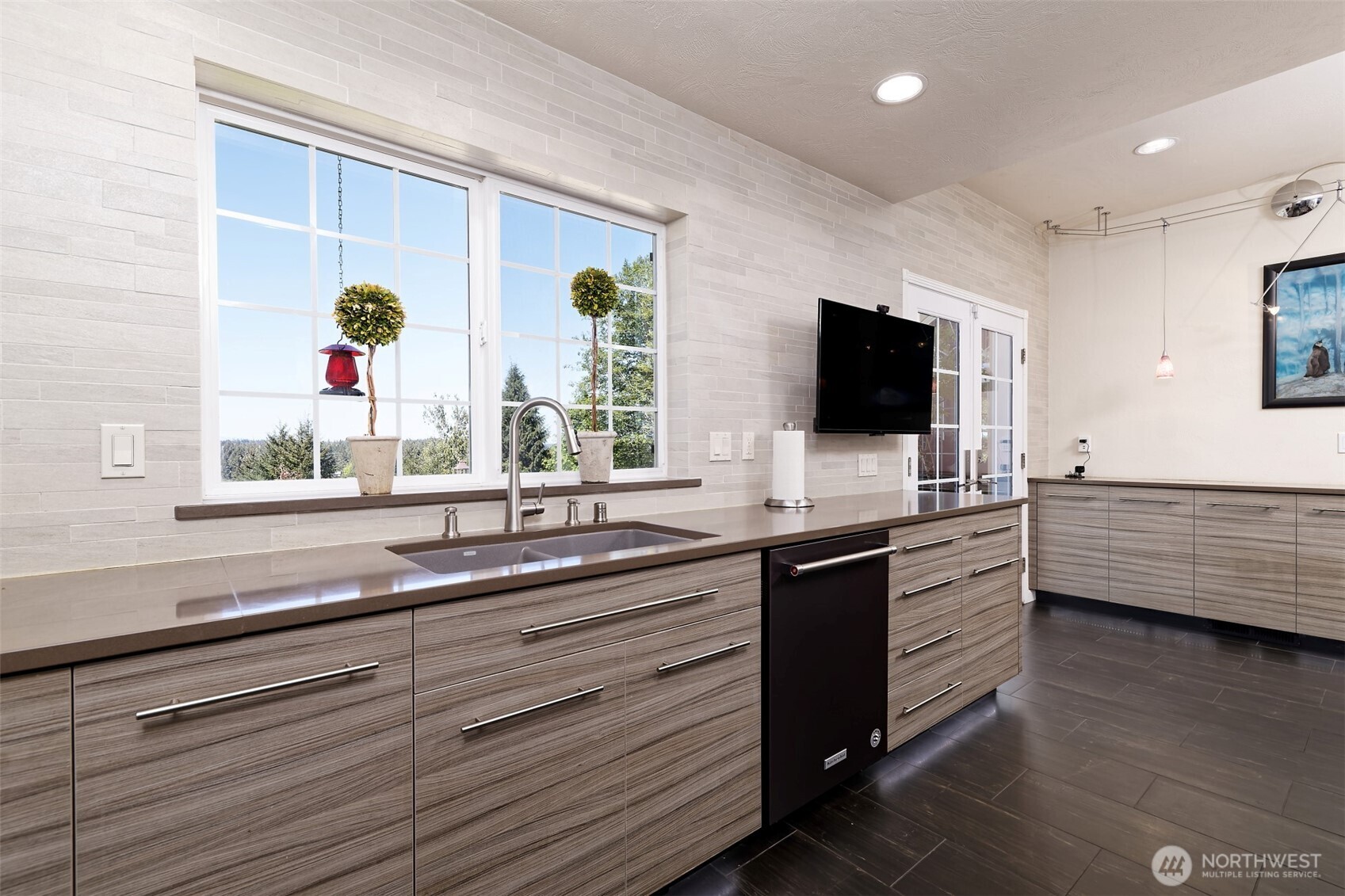 110 SE Lazy Dog Lane , Shelton, WA 98584