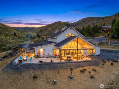 1541 Pitcher Canyon Road , Wenatchee, WA 98801-1111 - Photo 2
