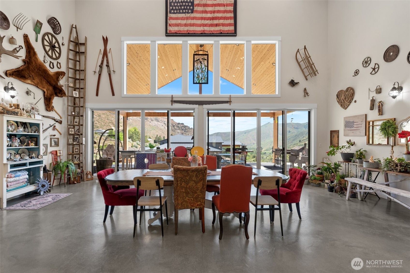 1541 Pitcher Canyon Road , Wenatchee, WA 98801-1111