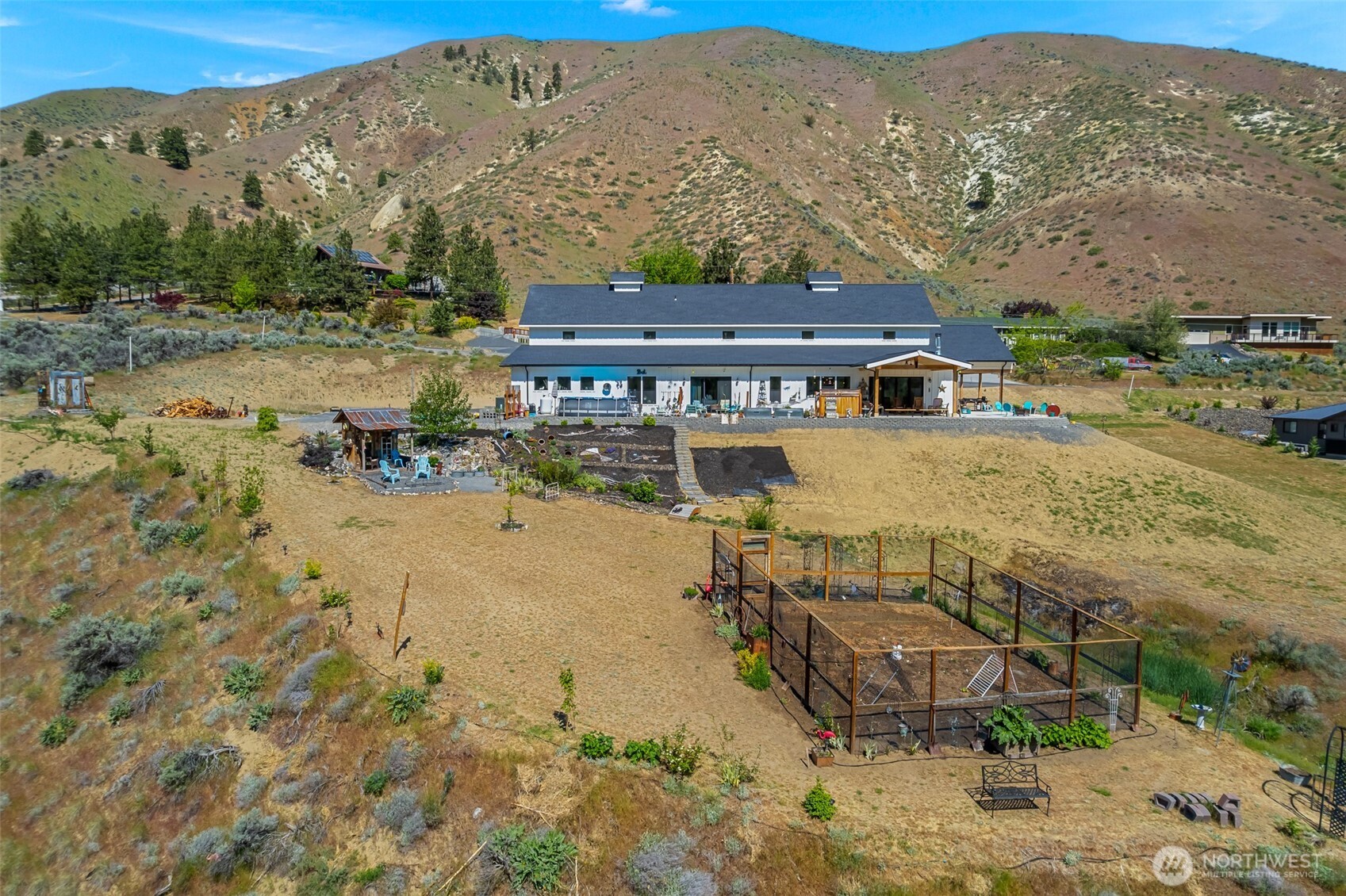 1541 Pitcher Canyon Road , Wenatchee, WA 98801-1111