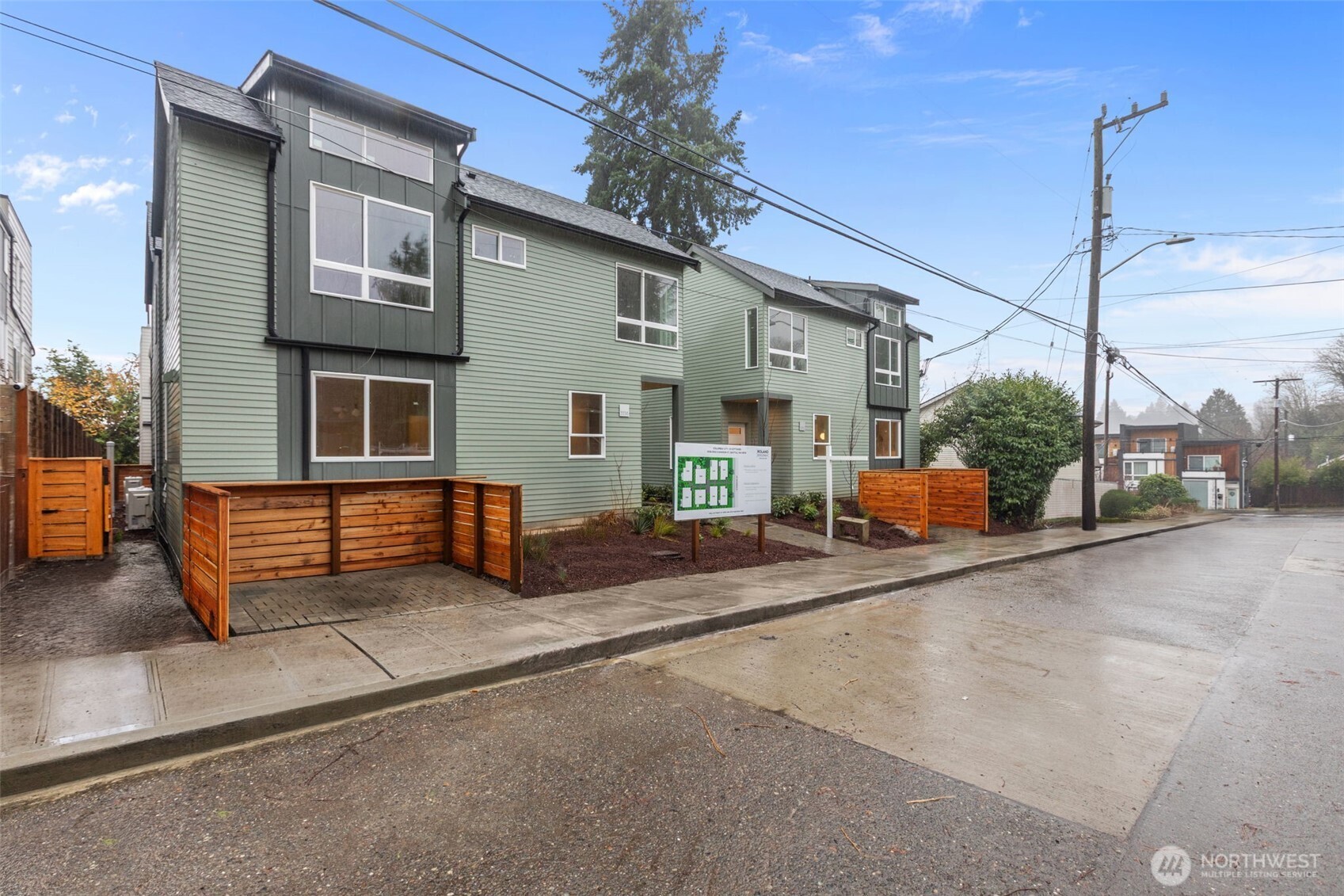 3544 S Dawson Street , Seattle, WA 98118
