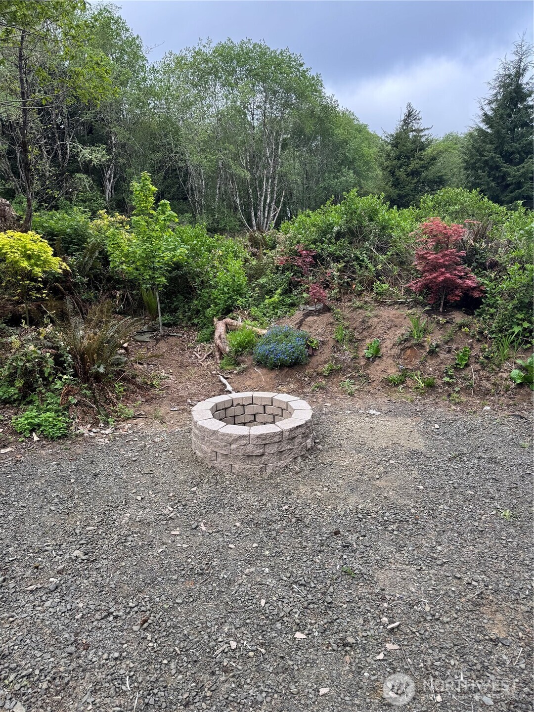 210 Bay Center Road , South Bend, WA 98586