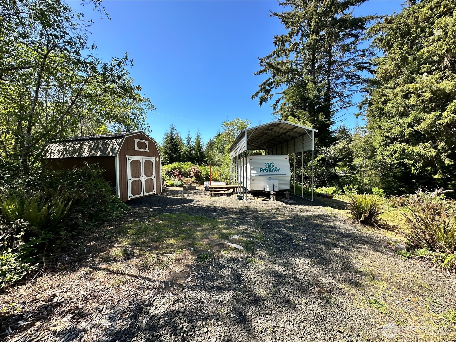 210 Bay Center Road , South Bend, WA 98586
