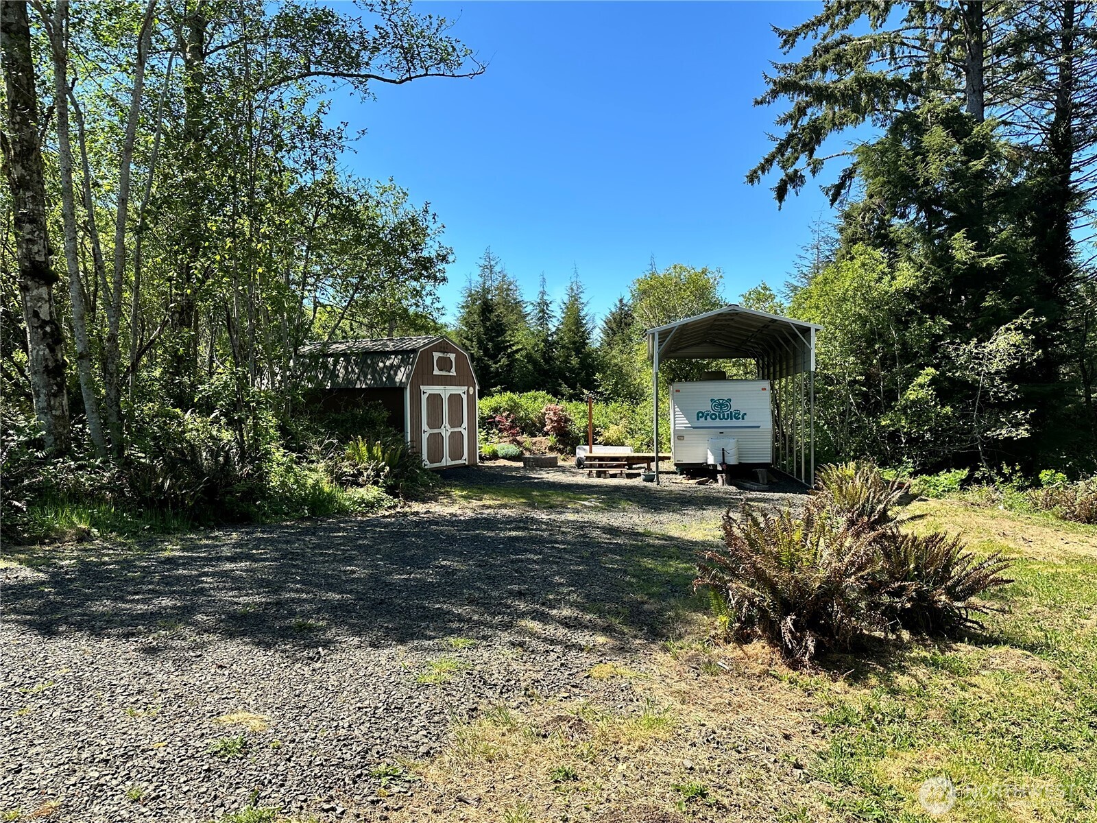 210 Bay Center Road , South Bend, WA 98586