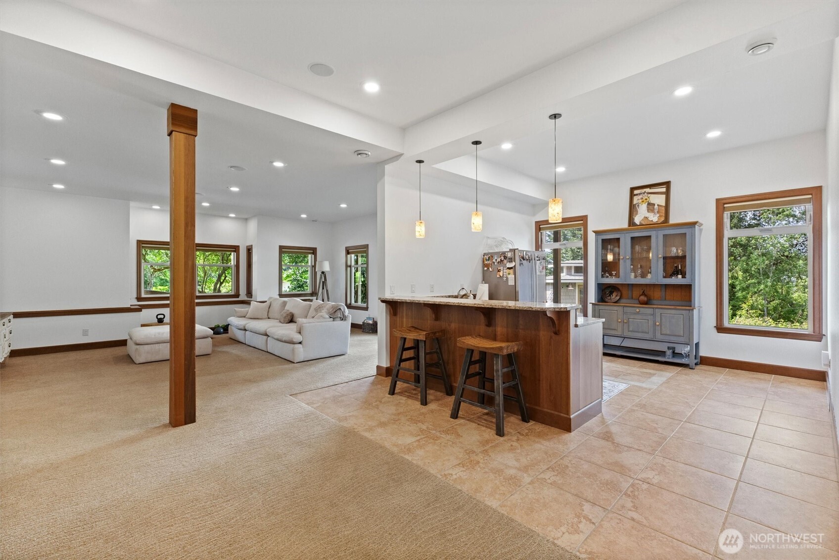 1745 Academy Road , Bellingham, WA 98226