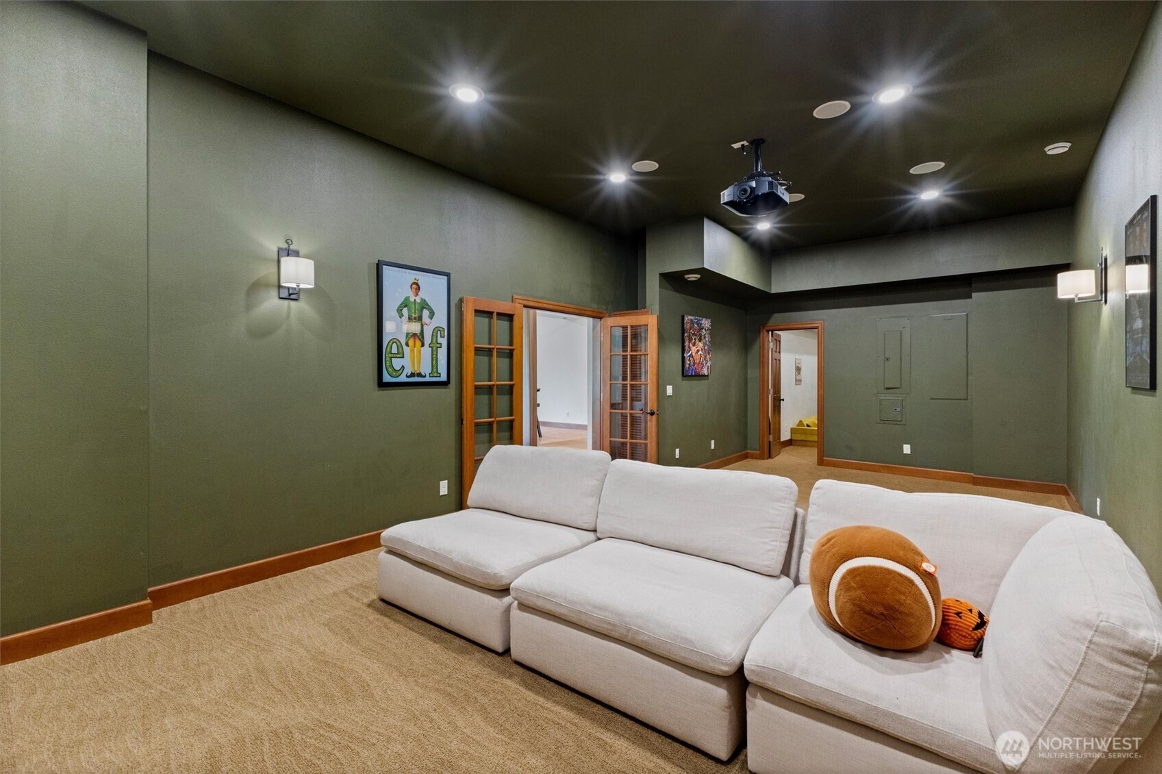 1745 Academy Road , Bellingham, WA 98226