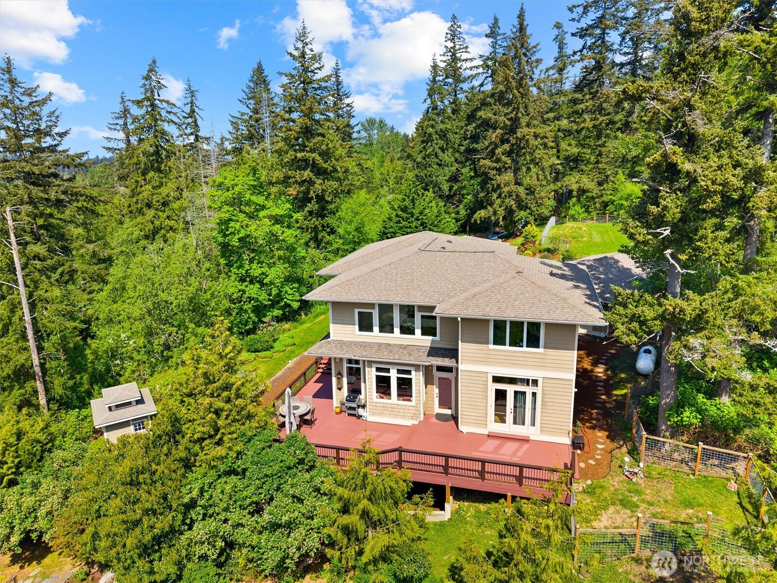 1745 Academy Road , Bellingham, WA 98226