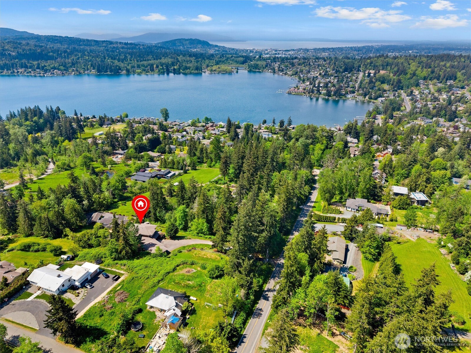 1745 Academy Road , Bellingham, WA 98226