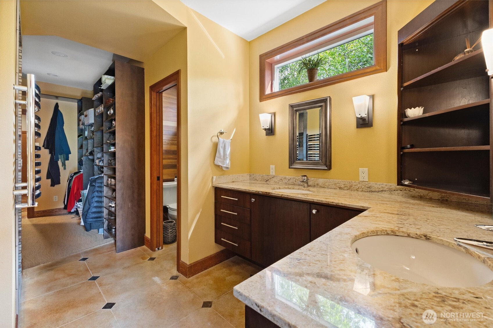 1745 Academy Road , Bellingham, WA 98226