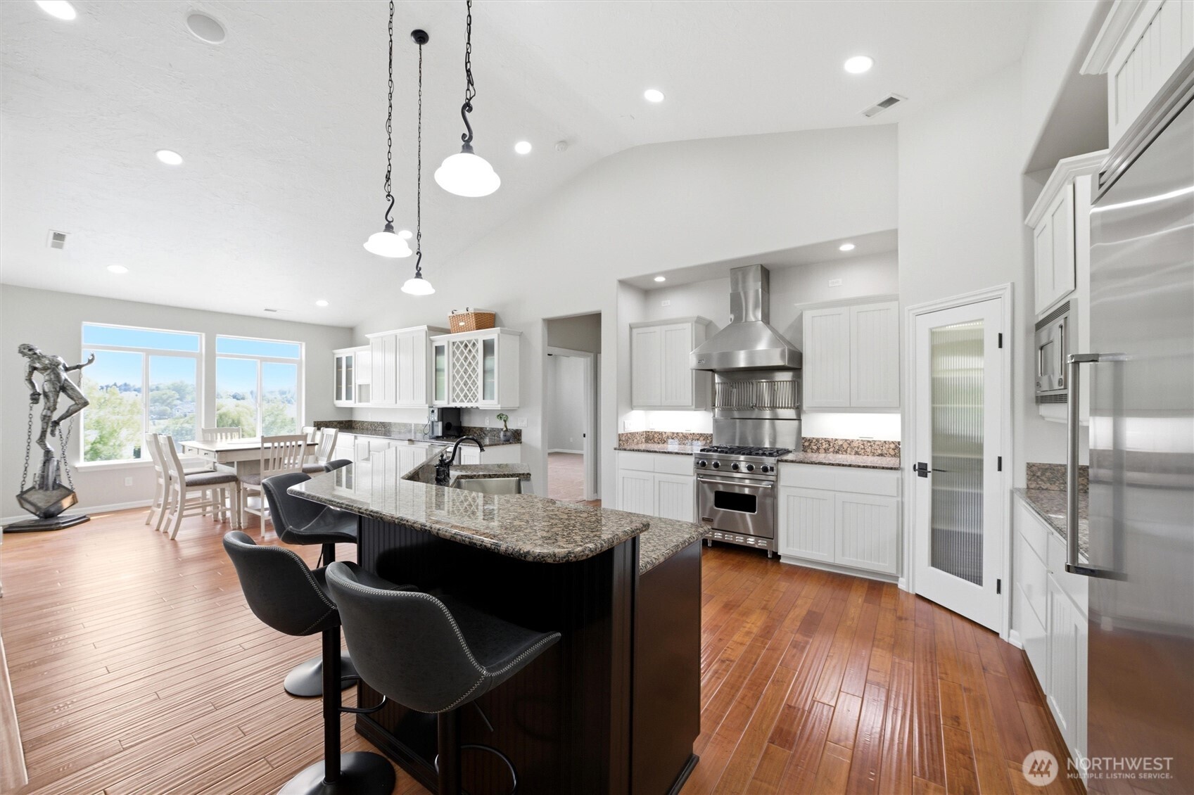 98303 E Ridgeview Drive , Kennewick, WA 99338