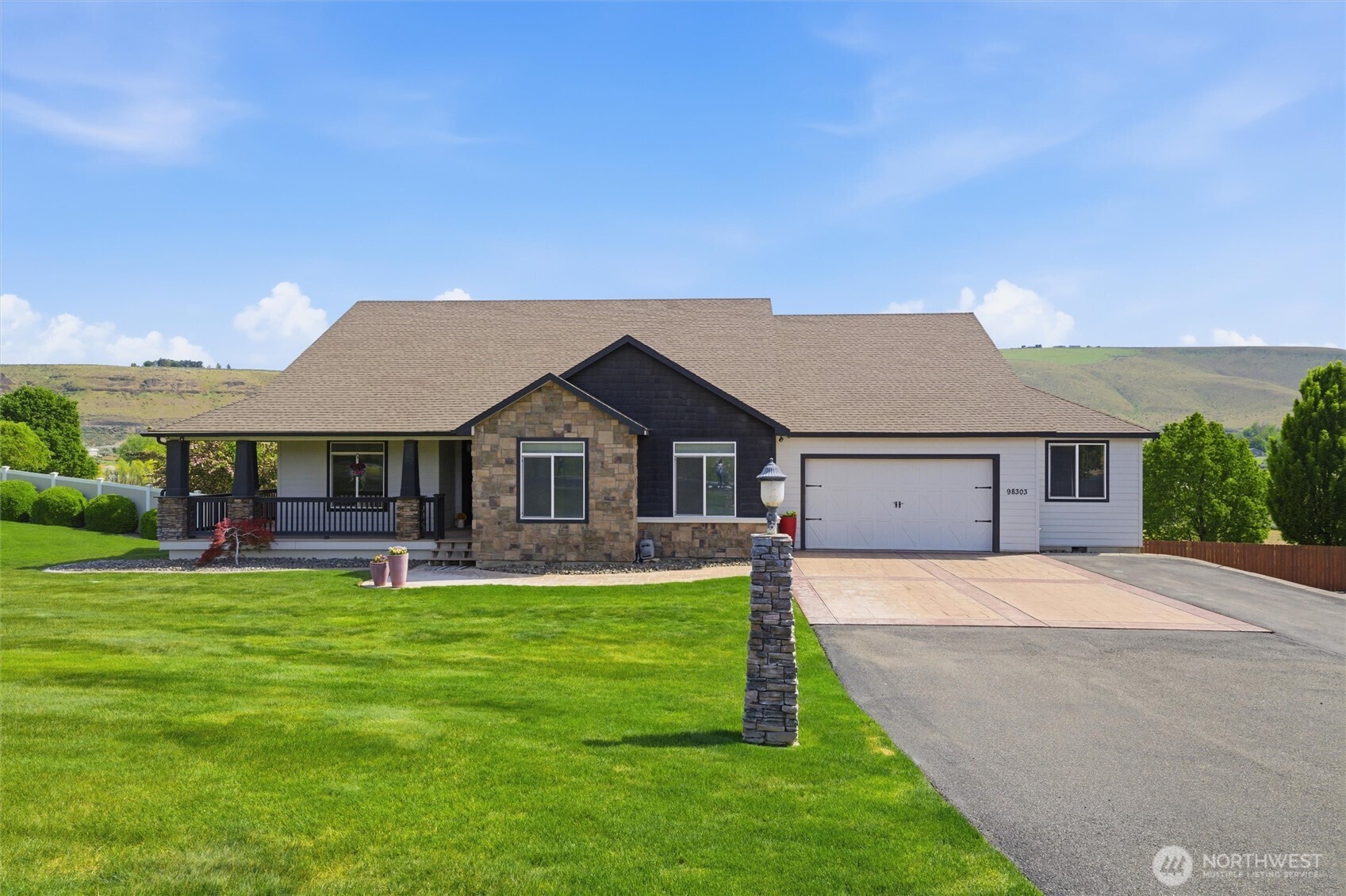 98303 E Ridgeview Drive , Kennewick, WA 99338