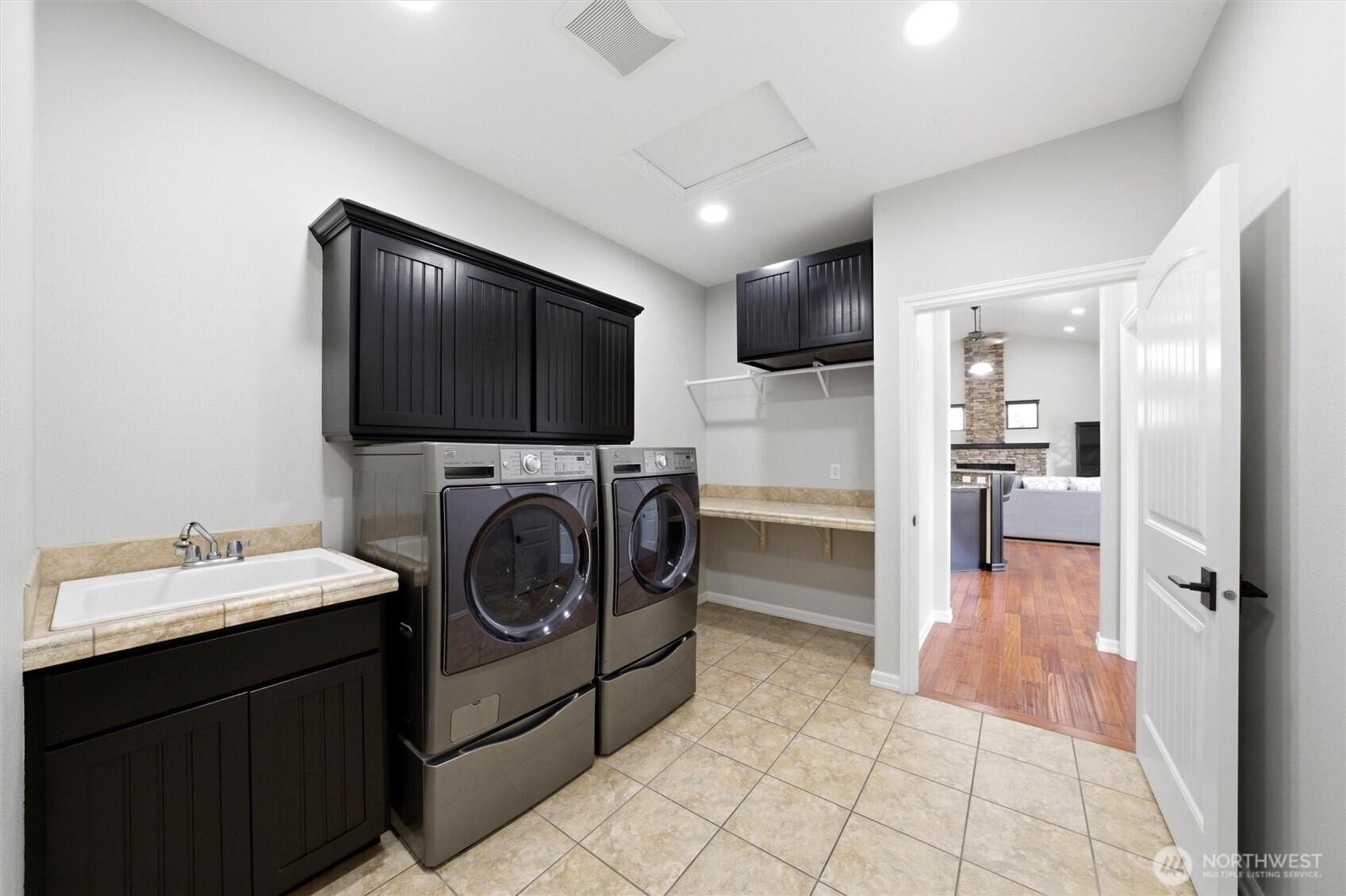 98303 E Ridgeview Drive , Kennewick, WA 99338