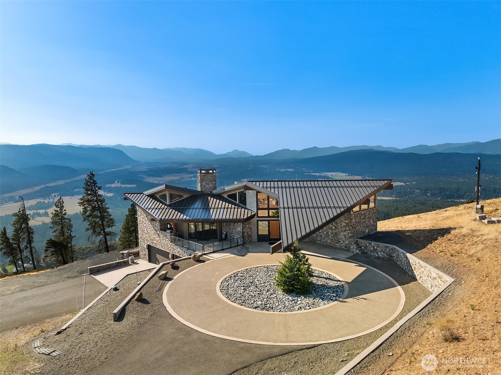3653 Hart Road , Cle Elum, WA 98922-8332