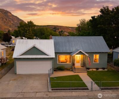608 W Hanson Ave. , Brewster, WA 98812