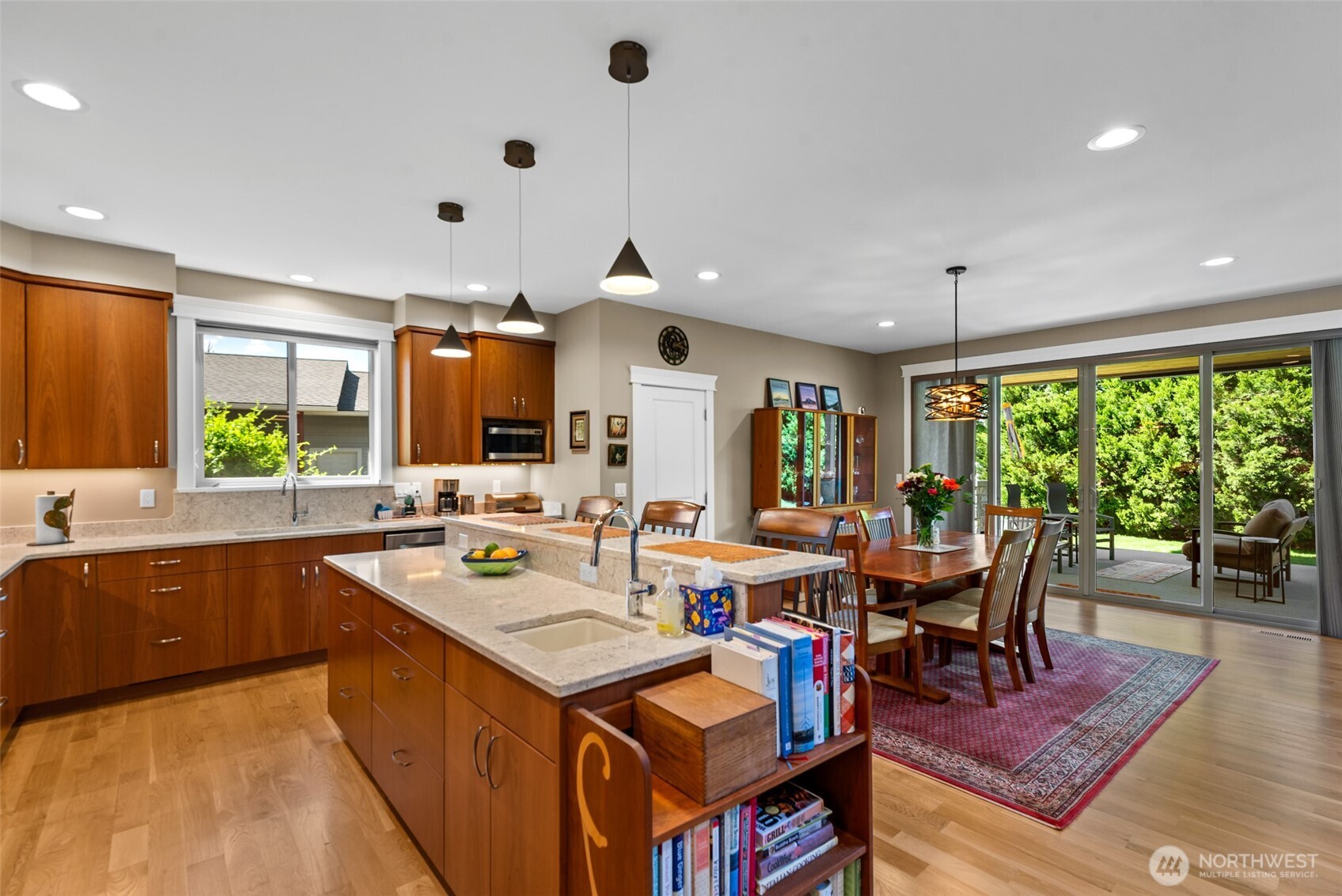 185 31st Street NW, East Wenatchee, WA 98802