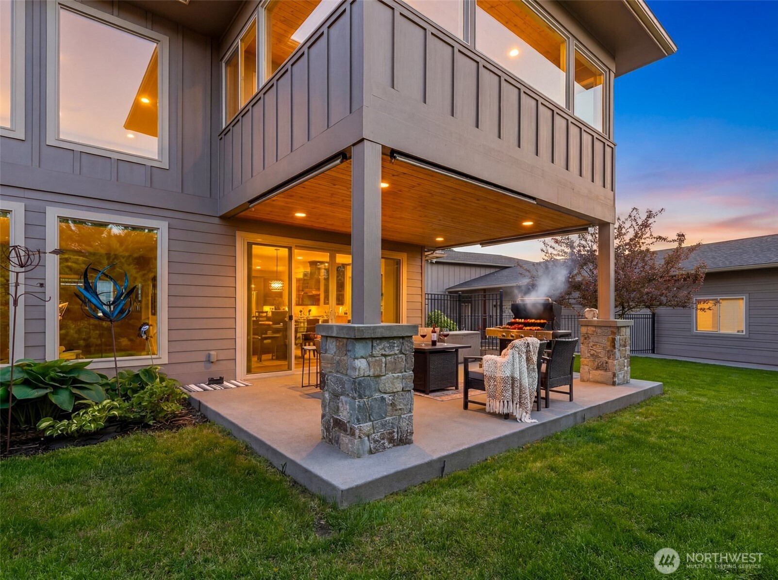 185 31st Street NW, East Wenatchee, WA 98802