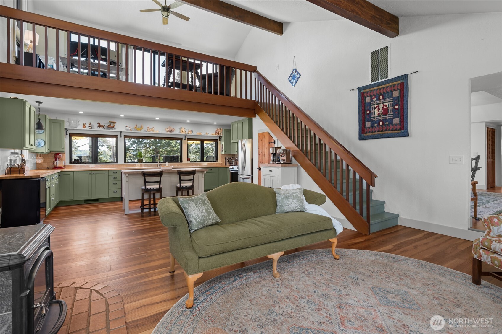 305 NW Coveland Street , Coupeville, WA 98239