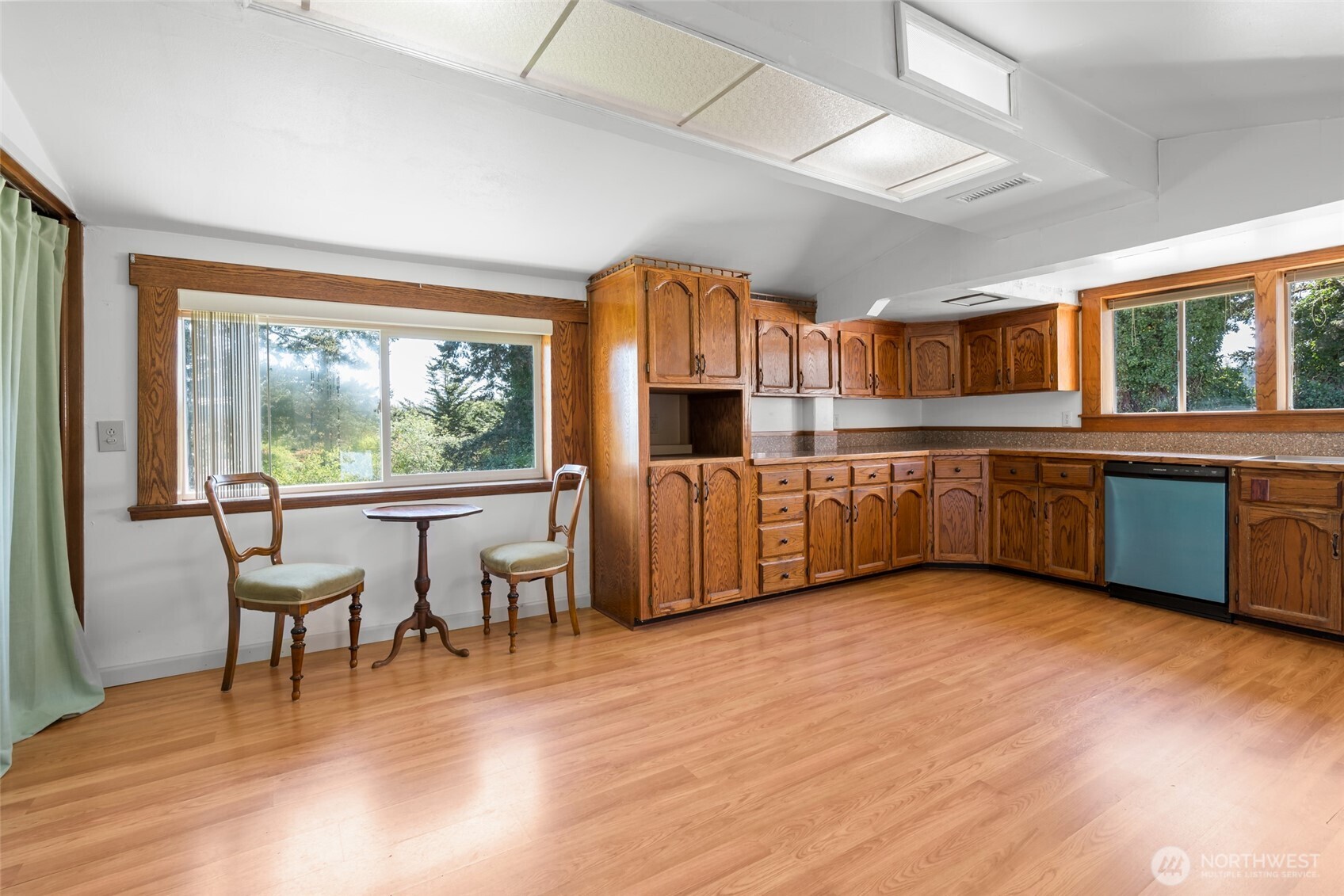 305 NW Coveland Street , Coupeville, WA 98239