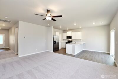 9746 Brown Street SE, Yelm, WA 98597 - Photo 4