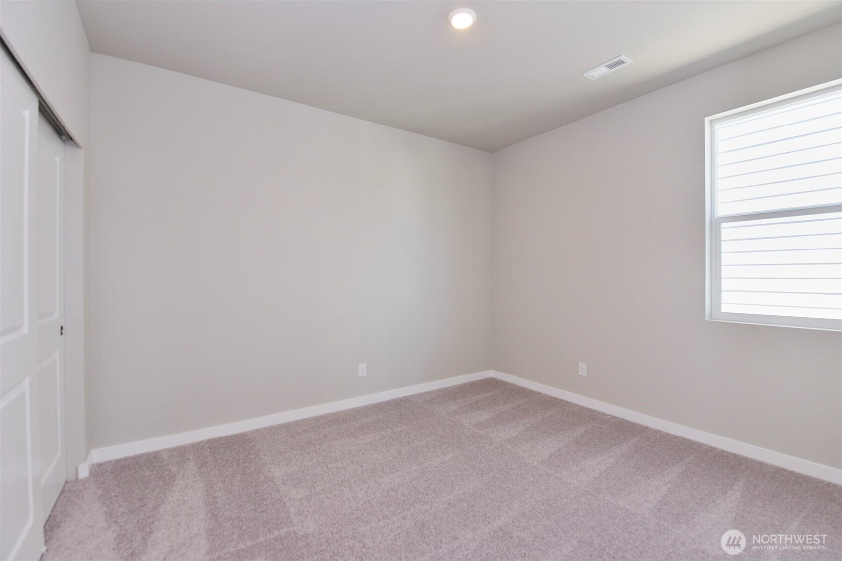 9746 Brown Street SE, Yelm, WA 98597