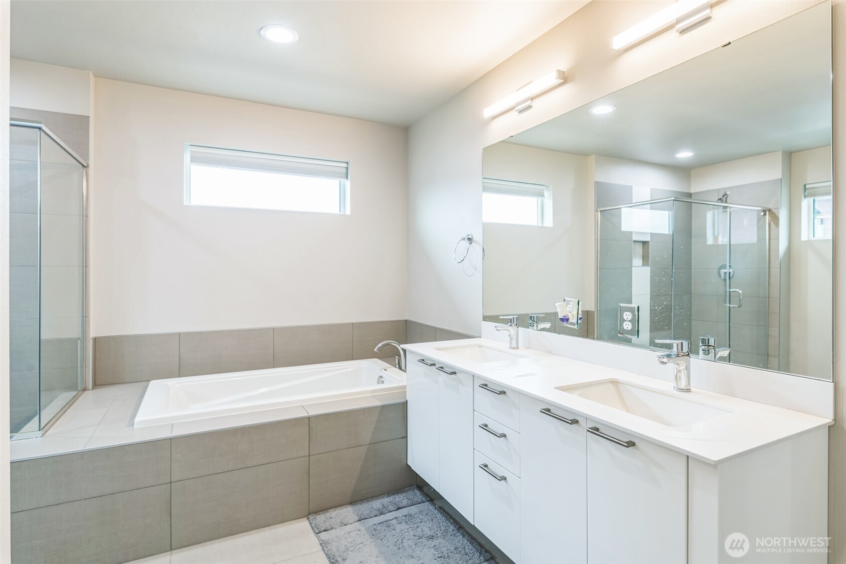 22920 SE Sycamore , Black Diamond, WA 98010