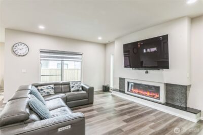 22920 SE Sycamore , Black Diamond, WA 98010 - Photo 6