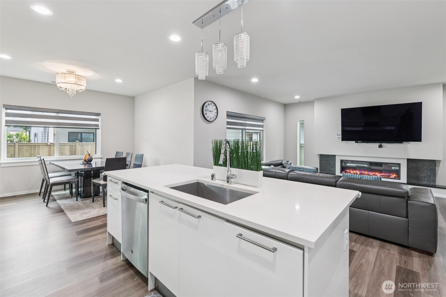 22920 SE Sycamore , Black Diamond, WA 98010