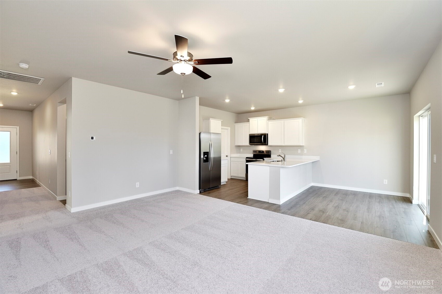 9752 Brown Street SE, Yelm, WA 98597