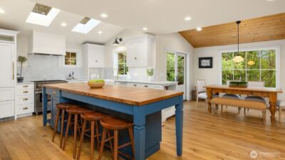 4080 Crystal Springs Drive NE, Bainbridge Island, WA 98110 - Photo 11