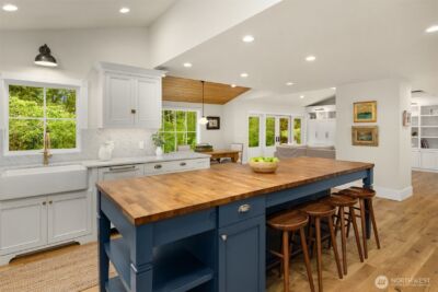 4080 Crystal Springs Drive NE, Bainbridge Island, WA 98110 - Photo 19