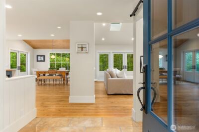 4080 Crystal Springs Drive NE, Bainbridge Island, WA 98110 - Photo 4