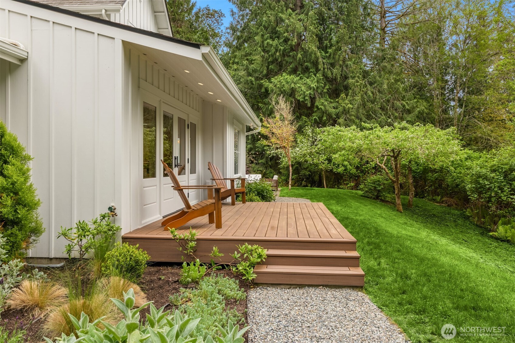 4080 Crystal Springs Drive NE, Bainbridge Island, WA 98110