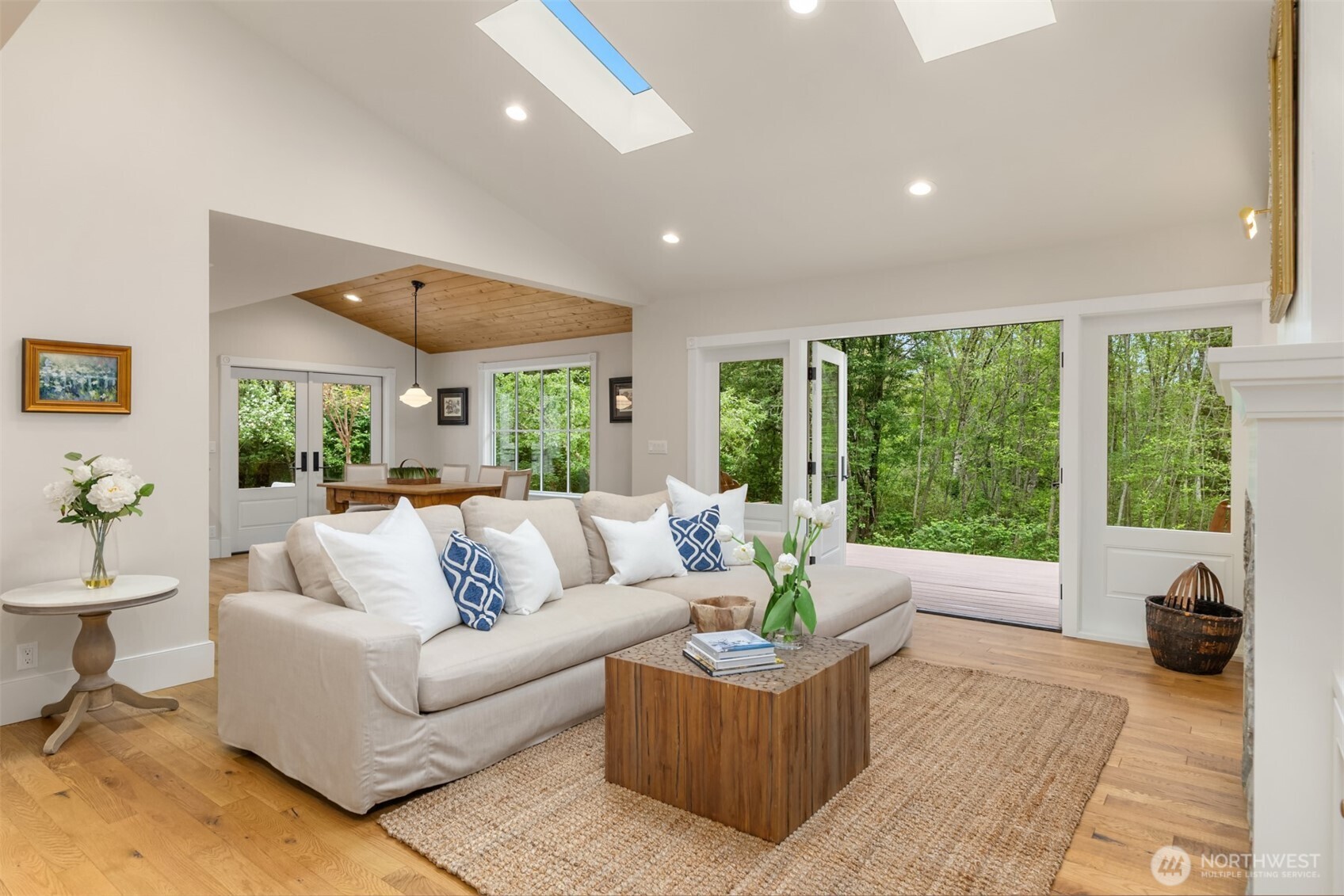 4080 Crystal Springs Drive NE, Bainbridge Island, WA 98110