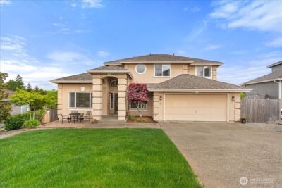 5131 Chinook Drive NE, Tacoma, WA 98422