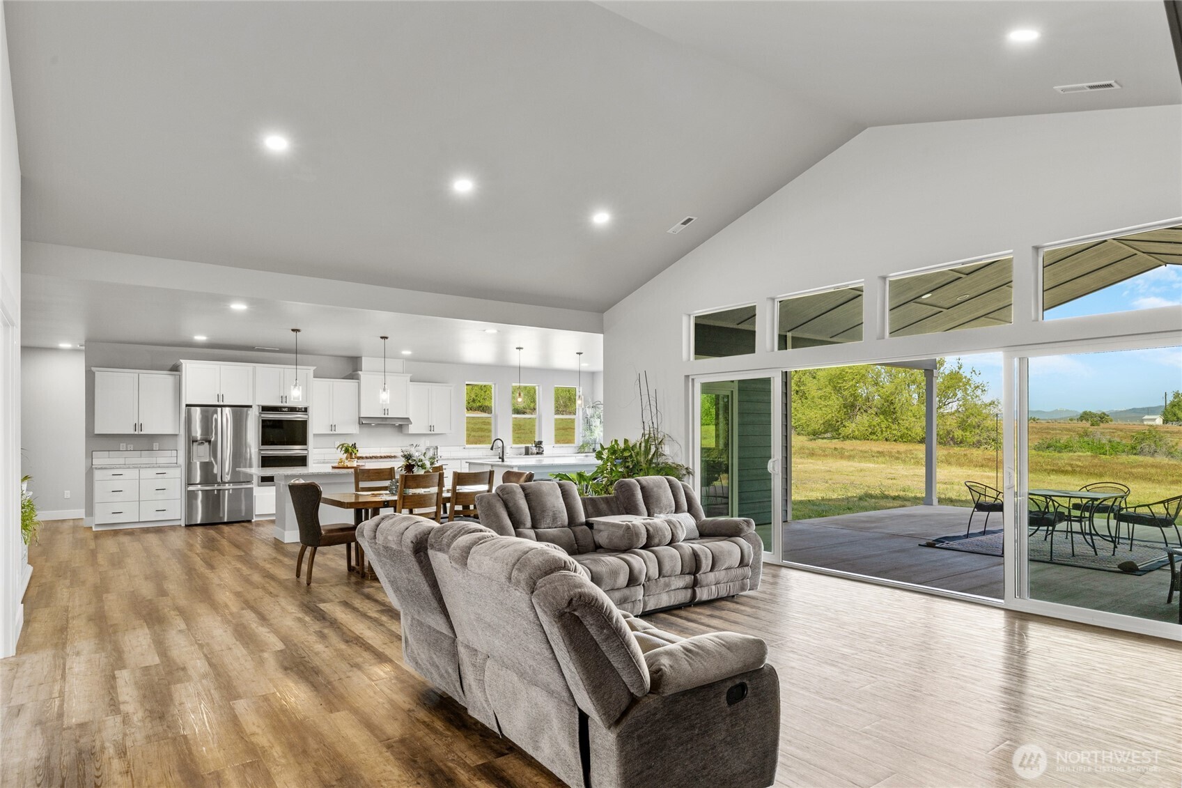 1590 Hunter Road , Ellensburg, WA 98926