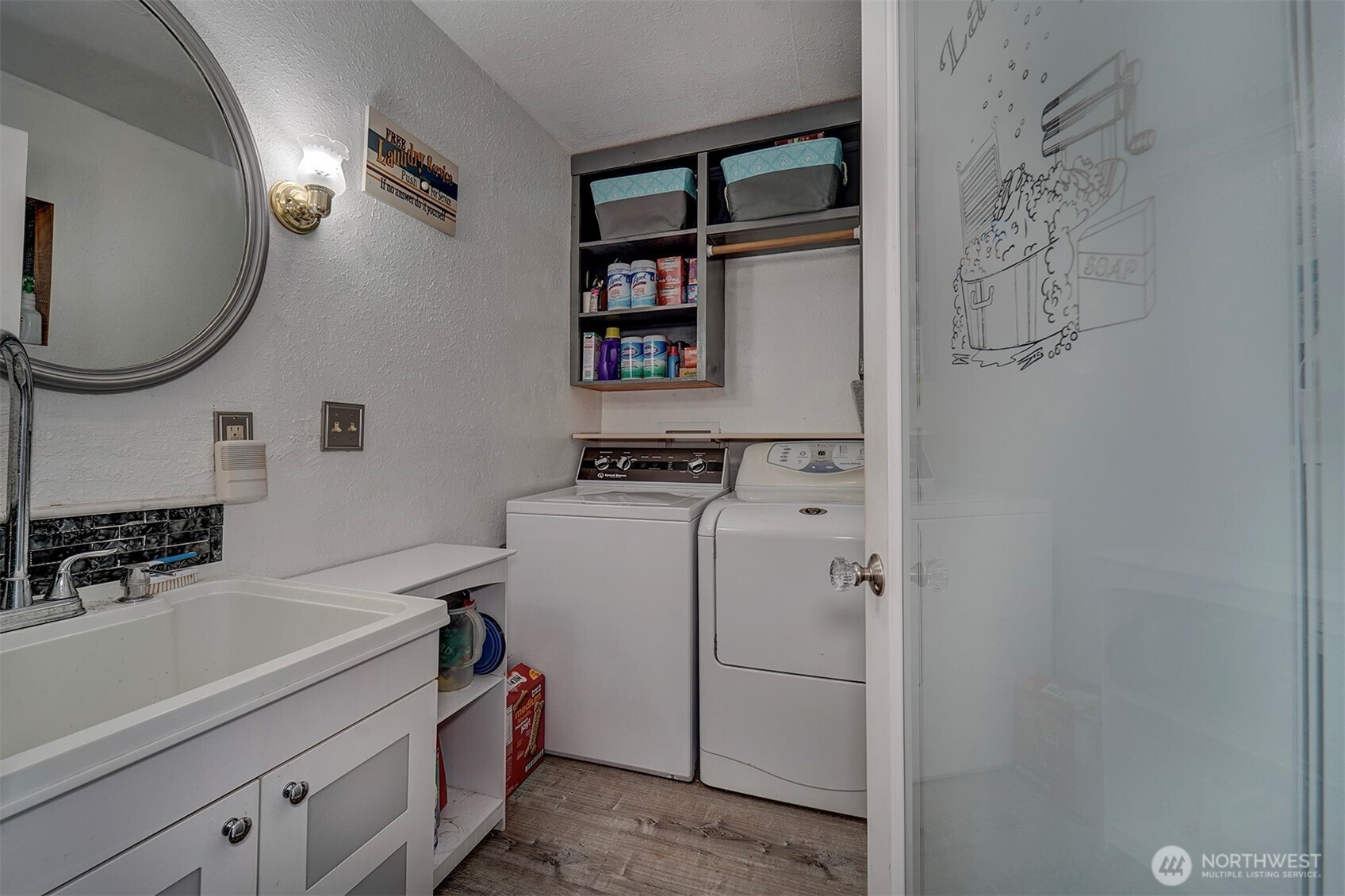 40590 N US Hwy 101 , Lilliwaup, WA 98555