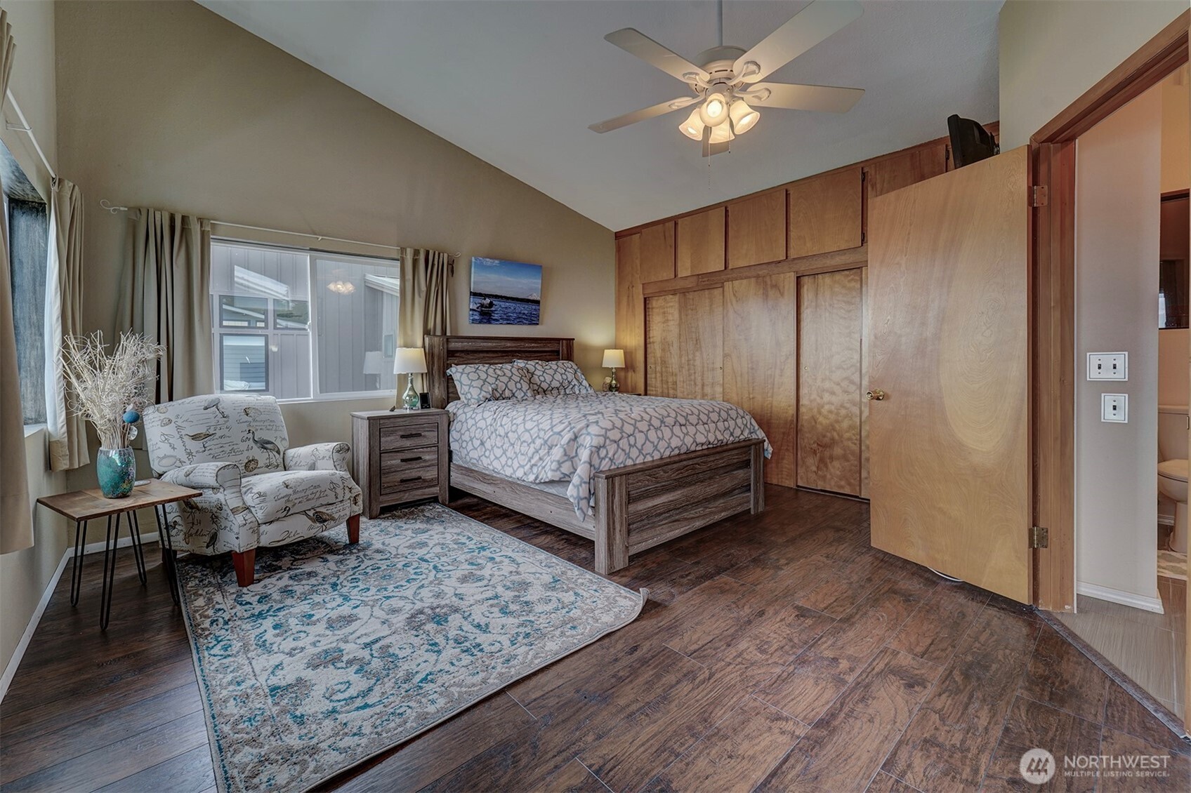 40590 N US Hwy 101 , Lilliwaup, WA 98555