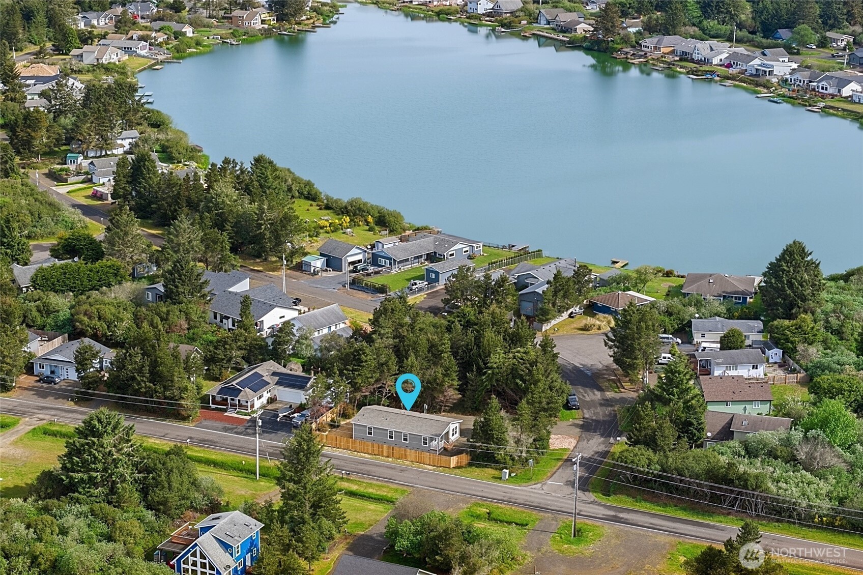 300 Marine View Drive SW, Ocean Shores, WA 98569