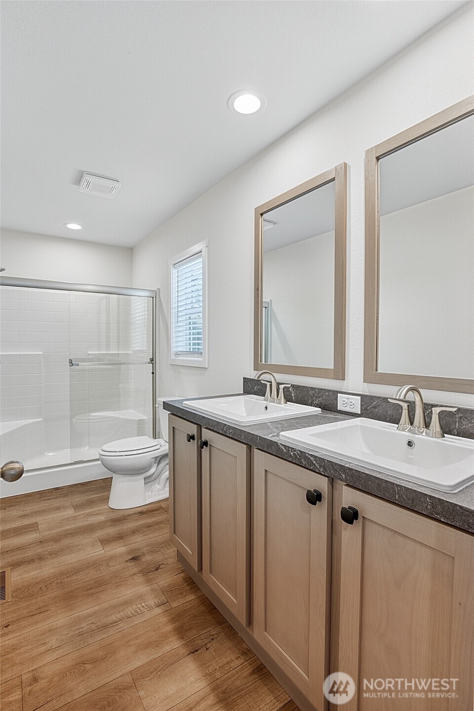 300 Marine View Drive SW, Ocean Shores, WA 98569