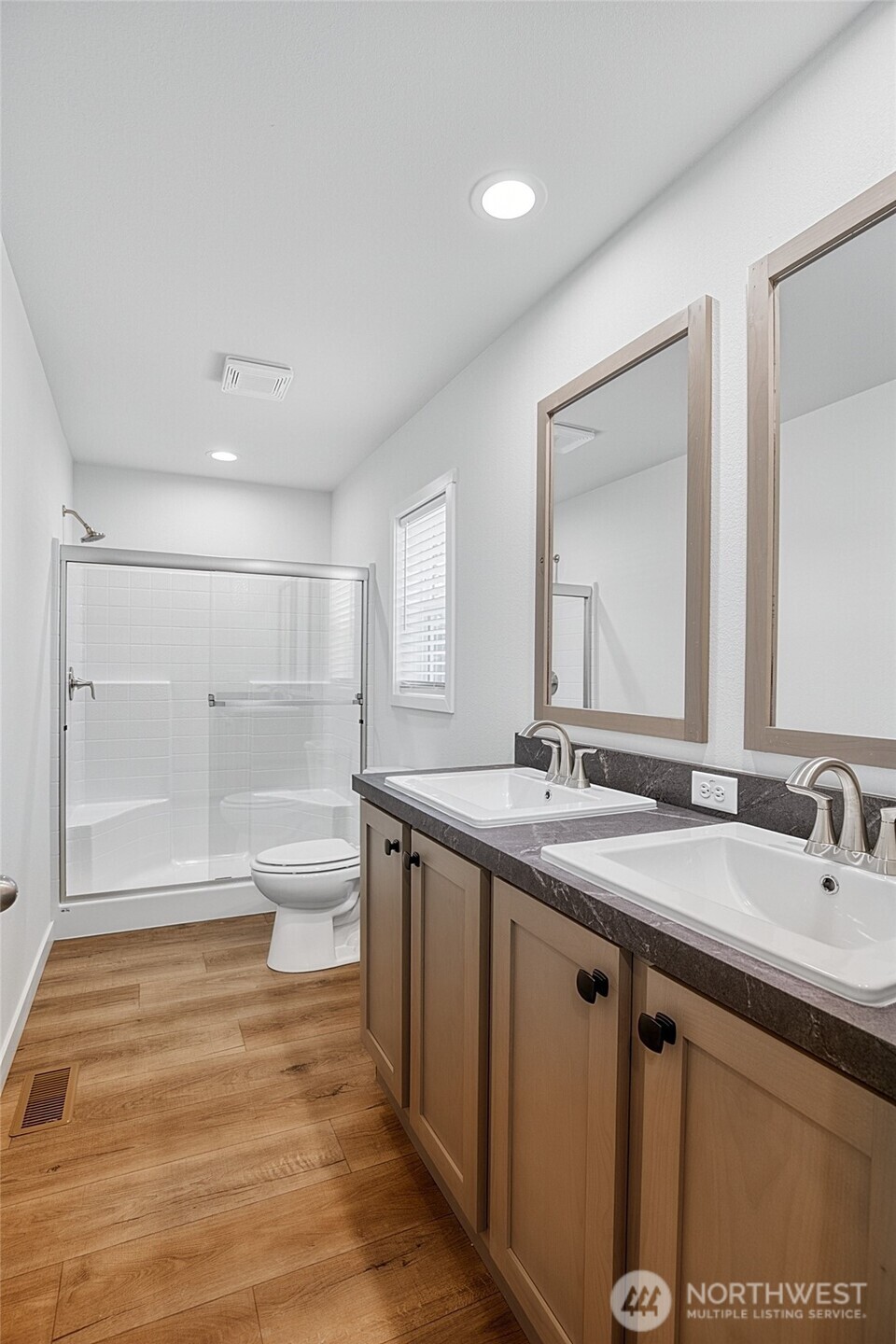 300 Marine View Drive SW, Ocean Shores, WA 98569