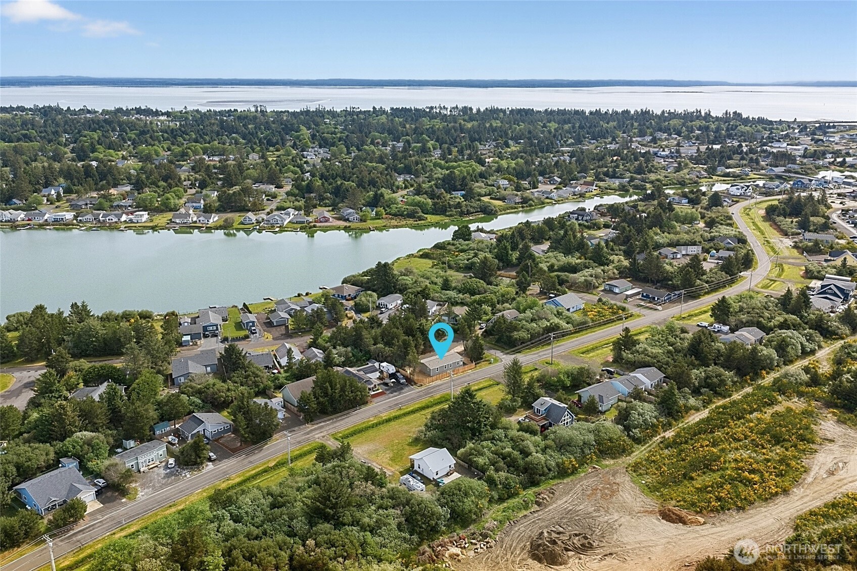 300 Marine View Drive SW, Ocean Shores, WA 98569
