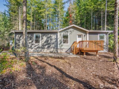321 N Mountain View Drive , Hoodsport, WA 98548