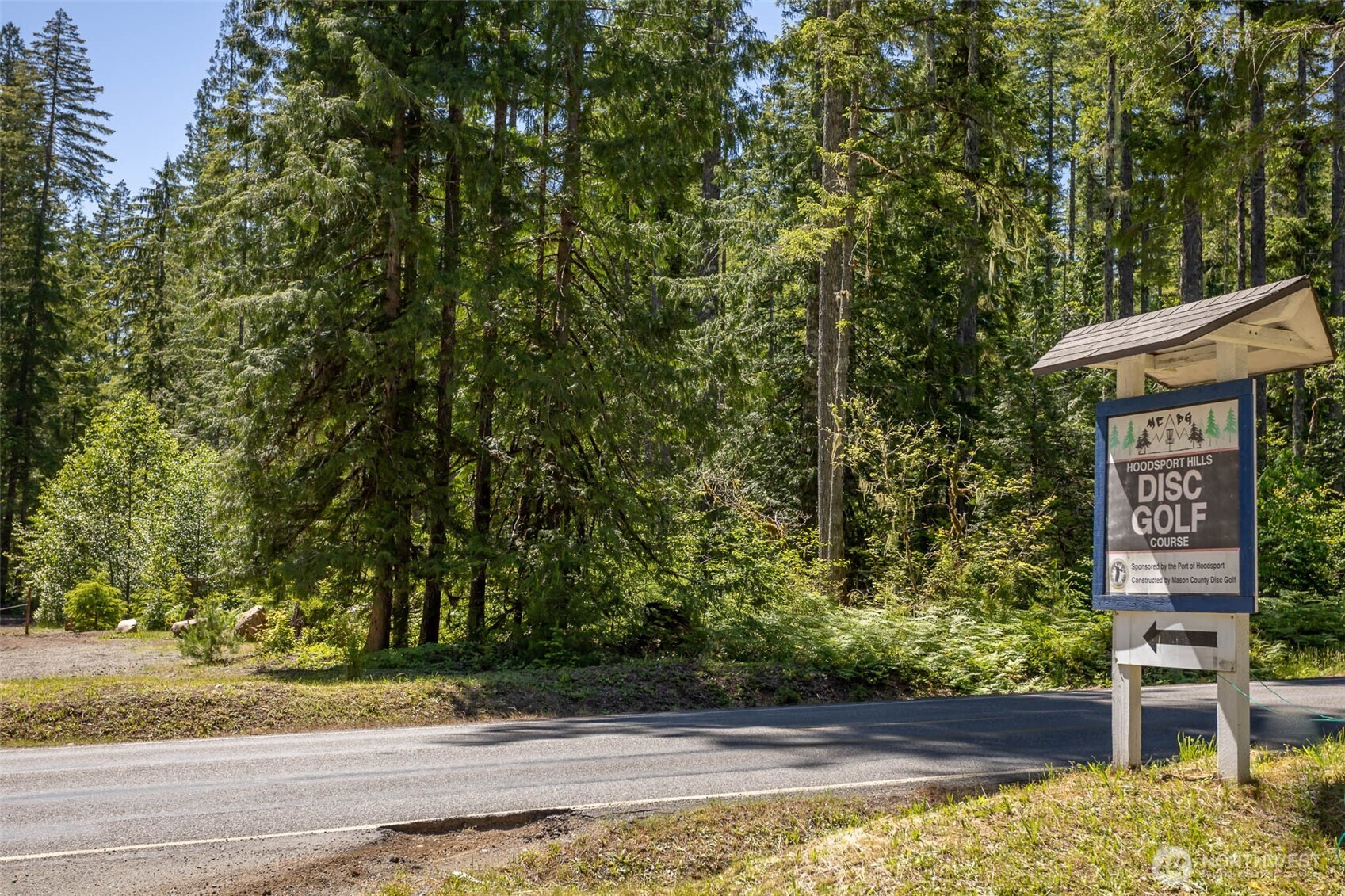 321 N Mountain View Drive , Hoodsport, WA 98548