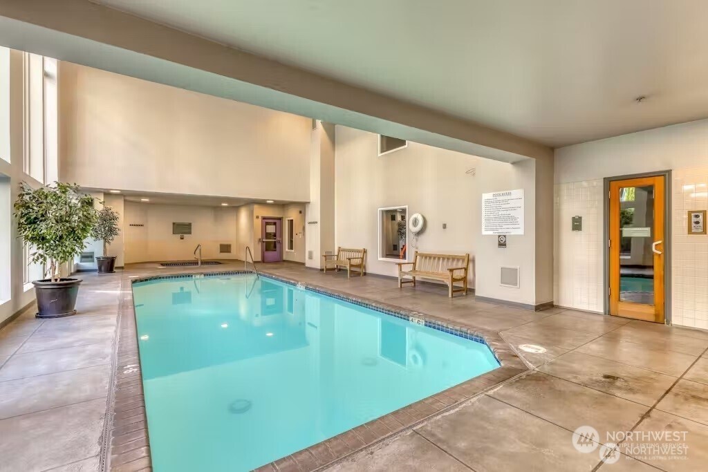 2414 1st Avenue #409, Seattle, WA 98121