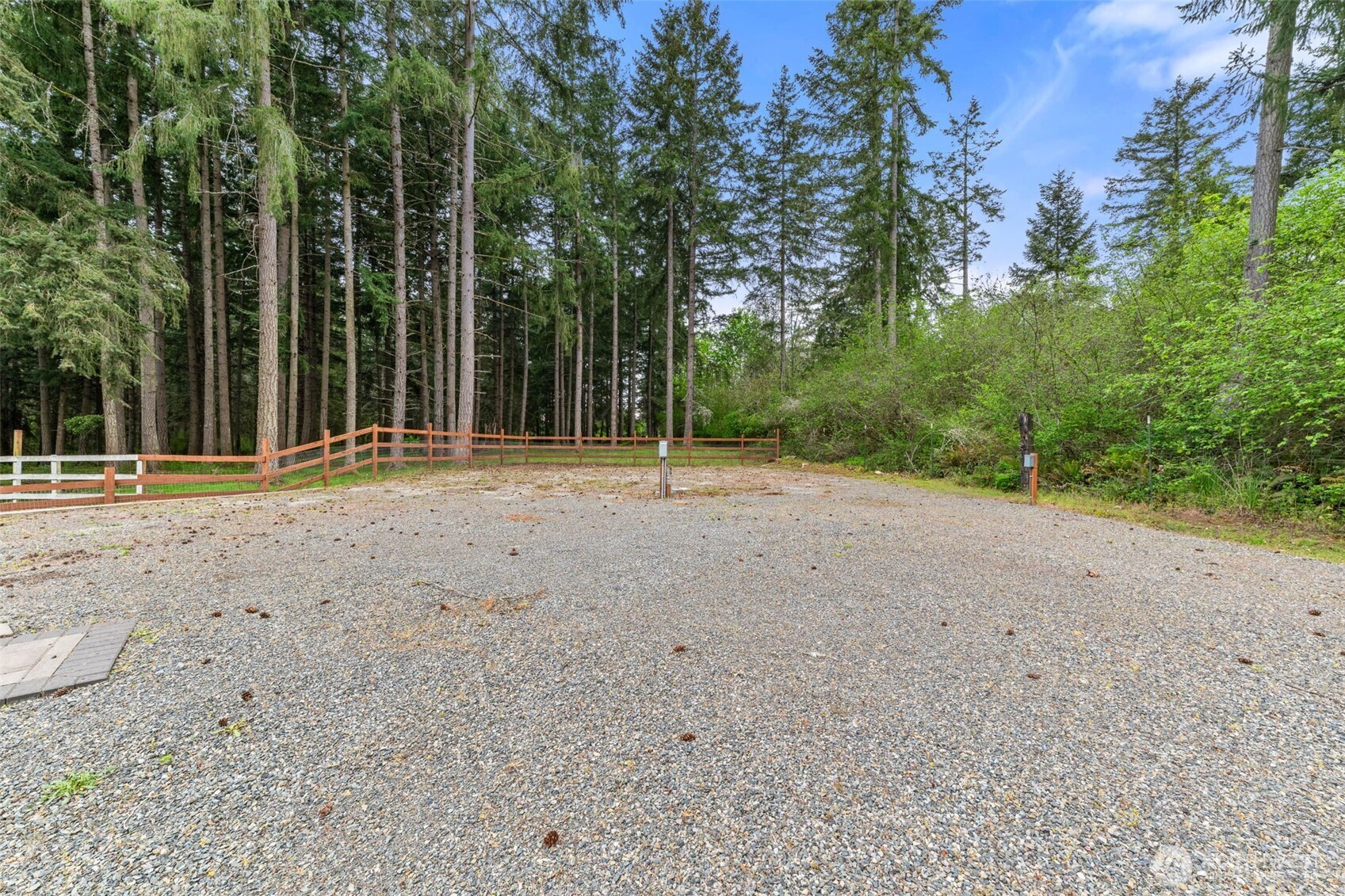 11621 Devin Lane SE, Yelm, WA 98597