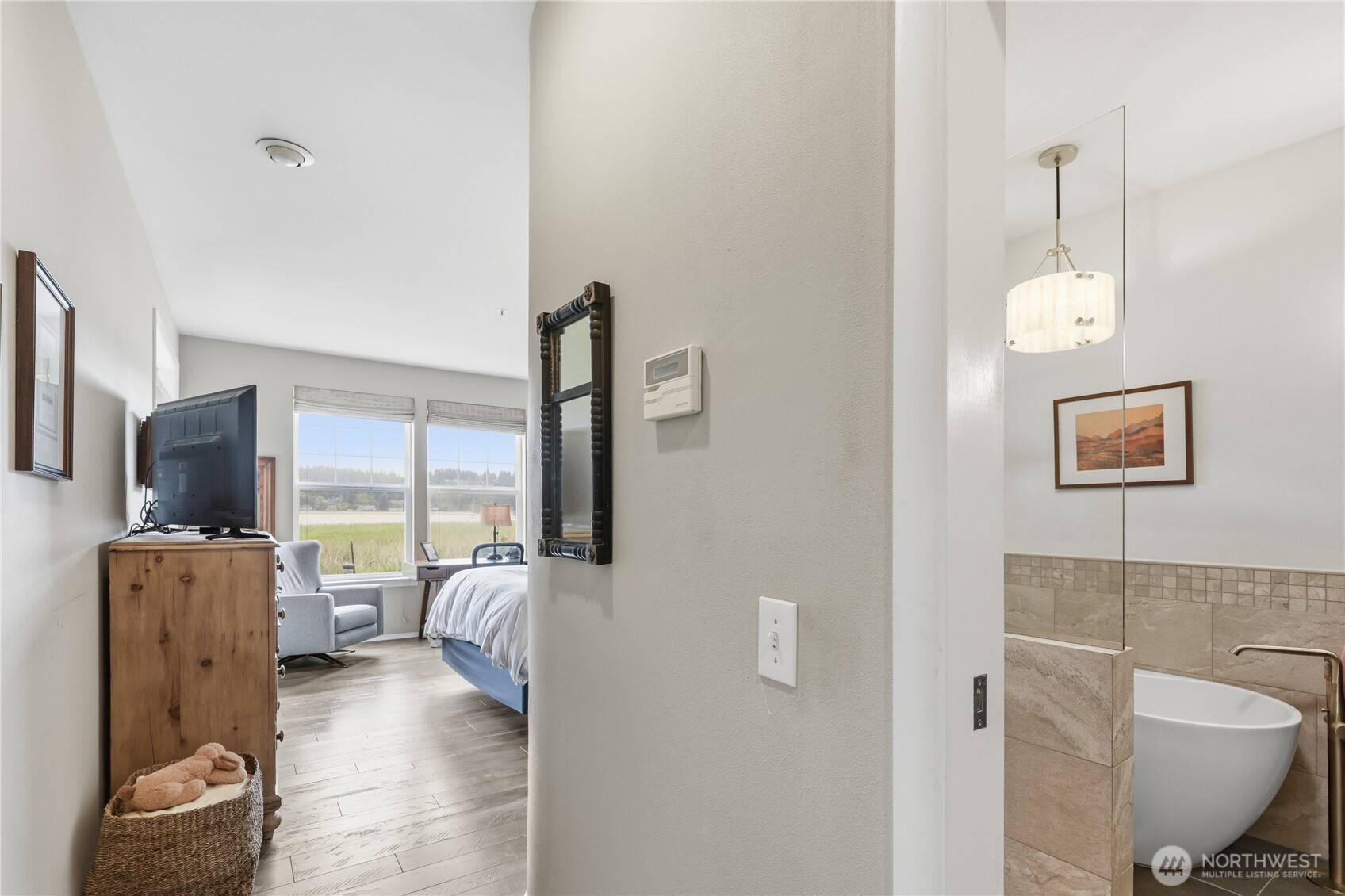 4 Heron Road , Port Ludlow, WA 98365