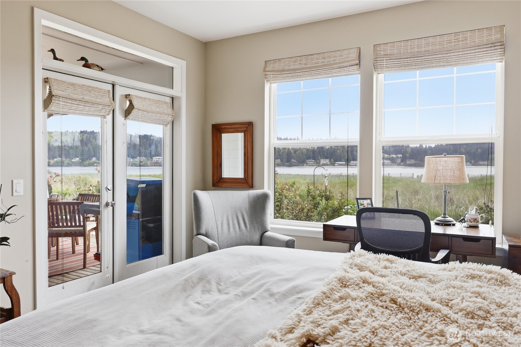 4 Heron Road , Port Ludlow, WA 98365
