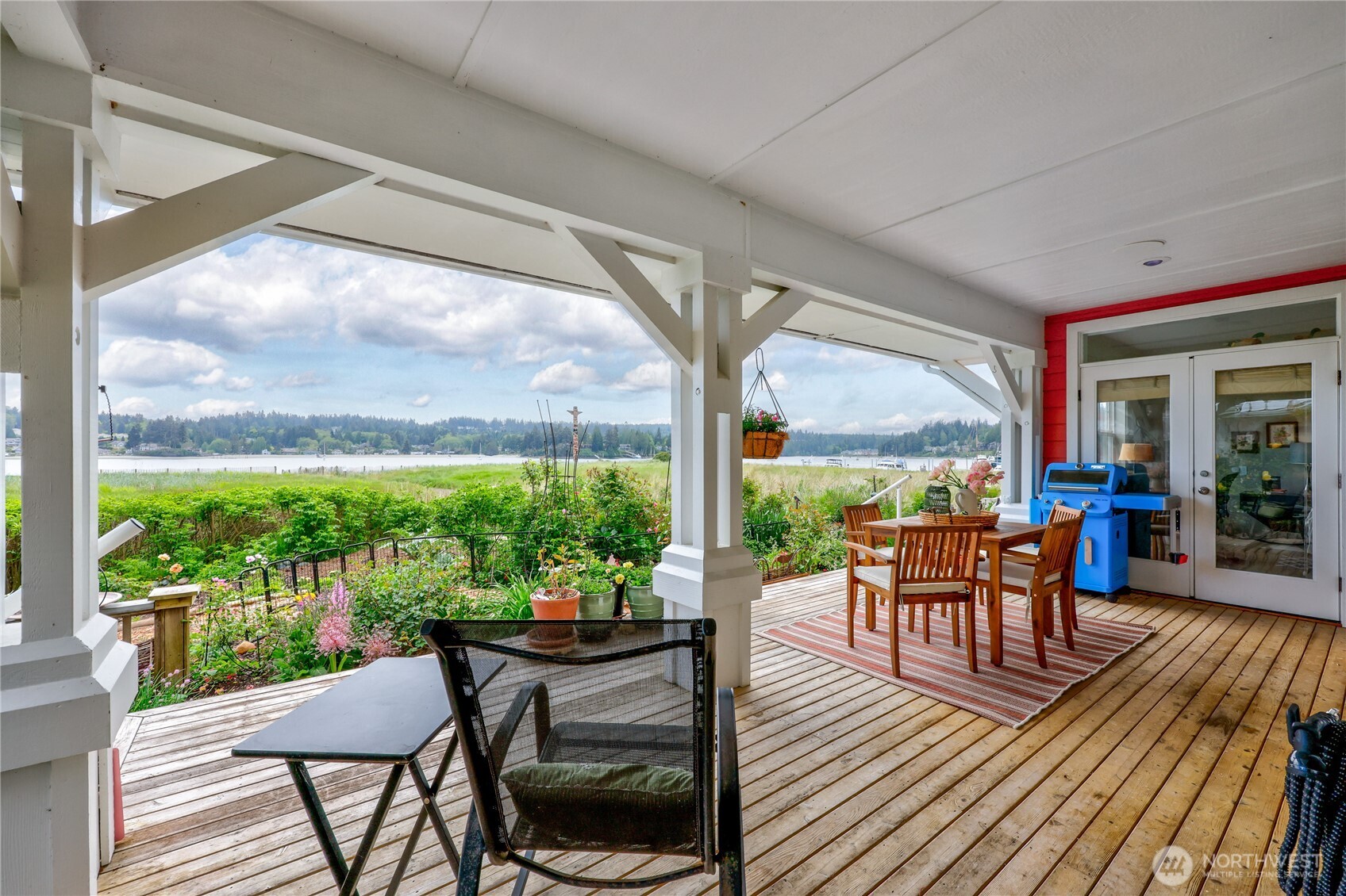 4 Heron Road , Port Ludlow, WA 98365