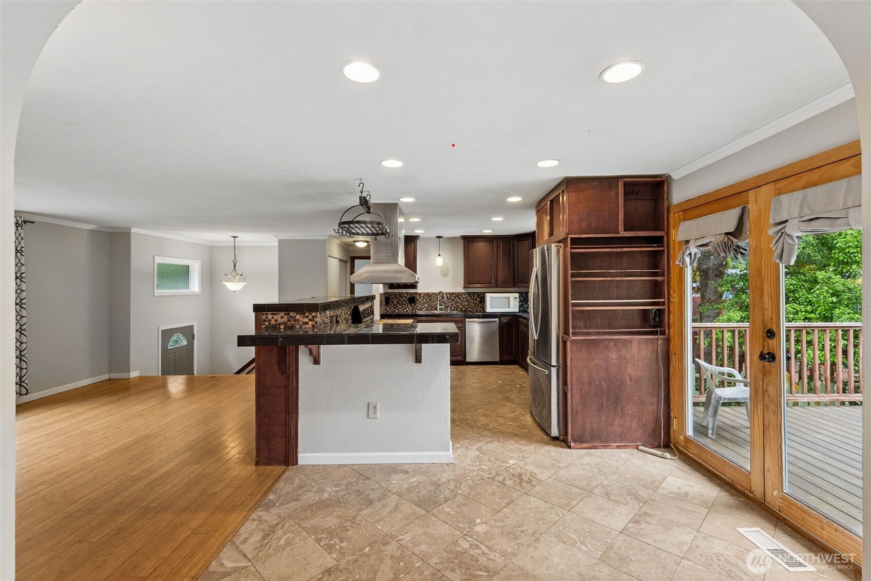 608 School SE, Lacey, WA 98503
