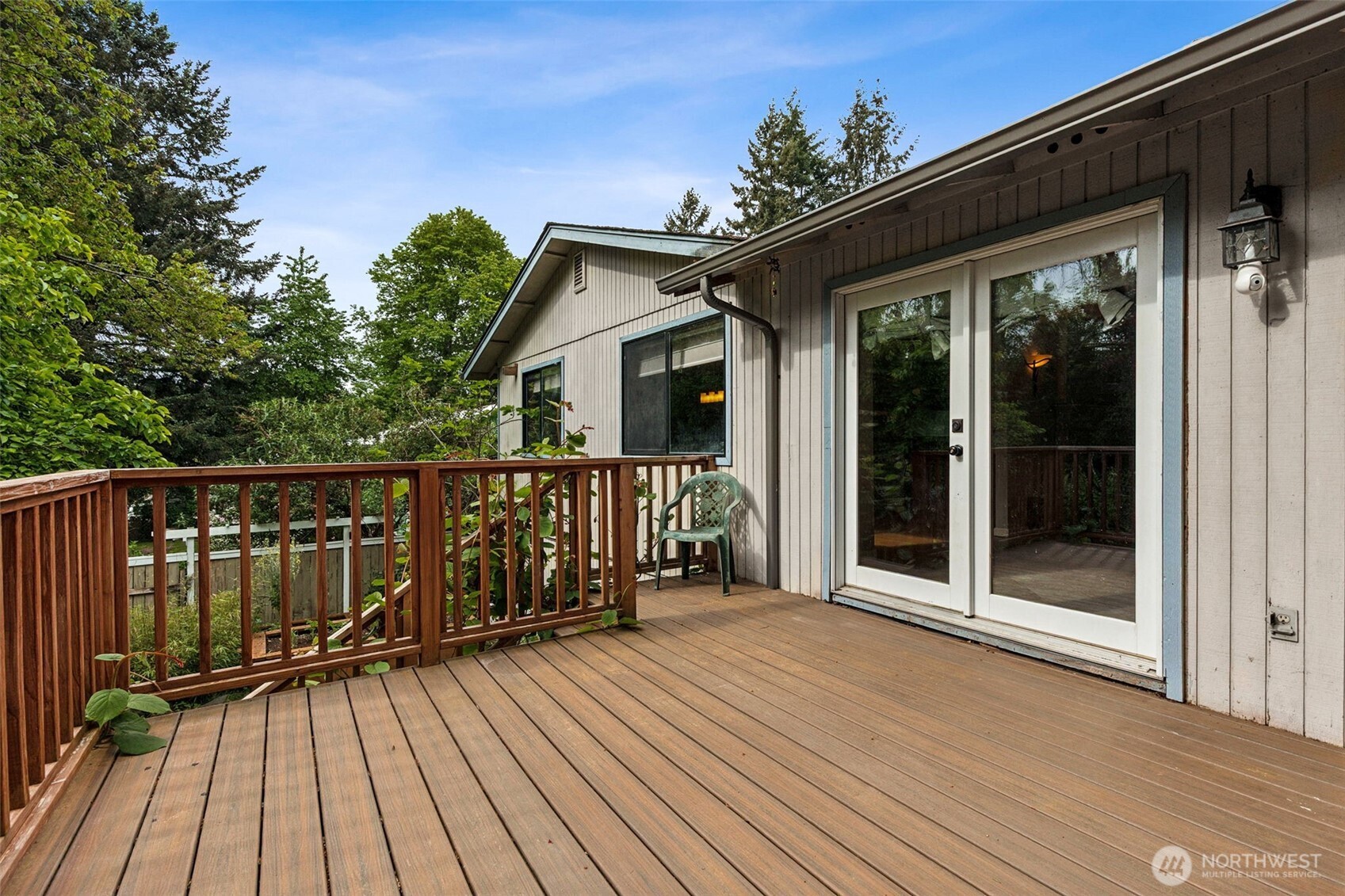 608 School SE, Lacey, WA 98503